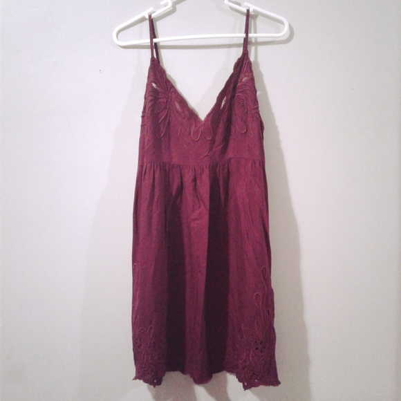 Staring At Stars Floral Embroidered Dress - Picture 7 of 8